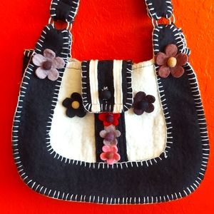 Handmade 100% Wool Boho Hippy Chic Purse Tote Hobo Bag